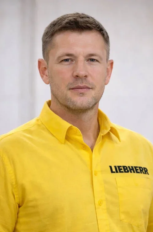 Михаил Алексеенко